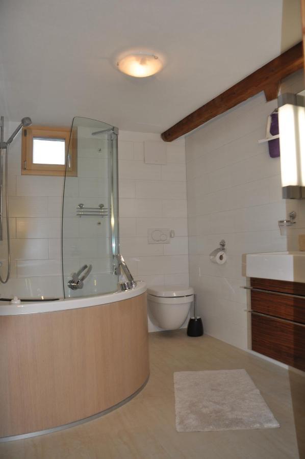 Attika Wohnung 7546 Ardez Cameră foto
